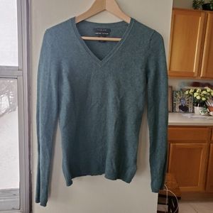 Tahari Cashmere Sweater